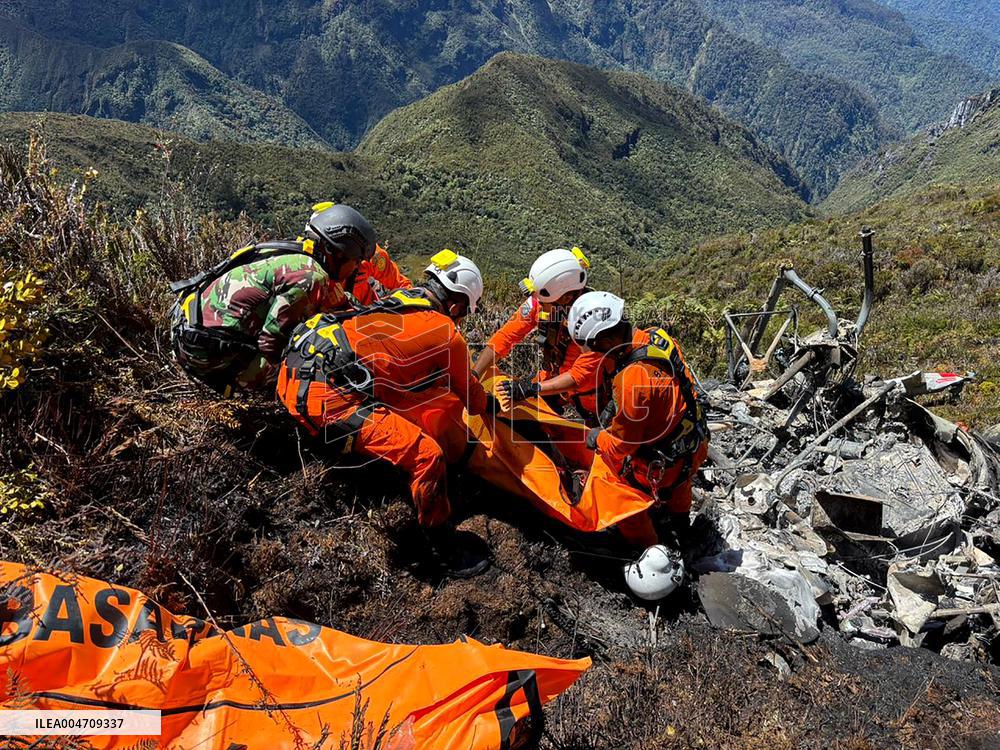 Helicopter Crashes In Central Papua - Indonesia