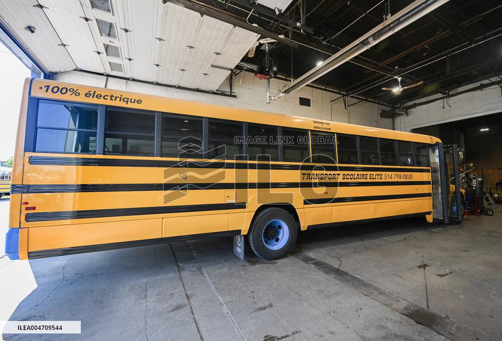 Electric School Bus - Montreal
