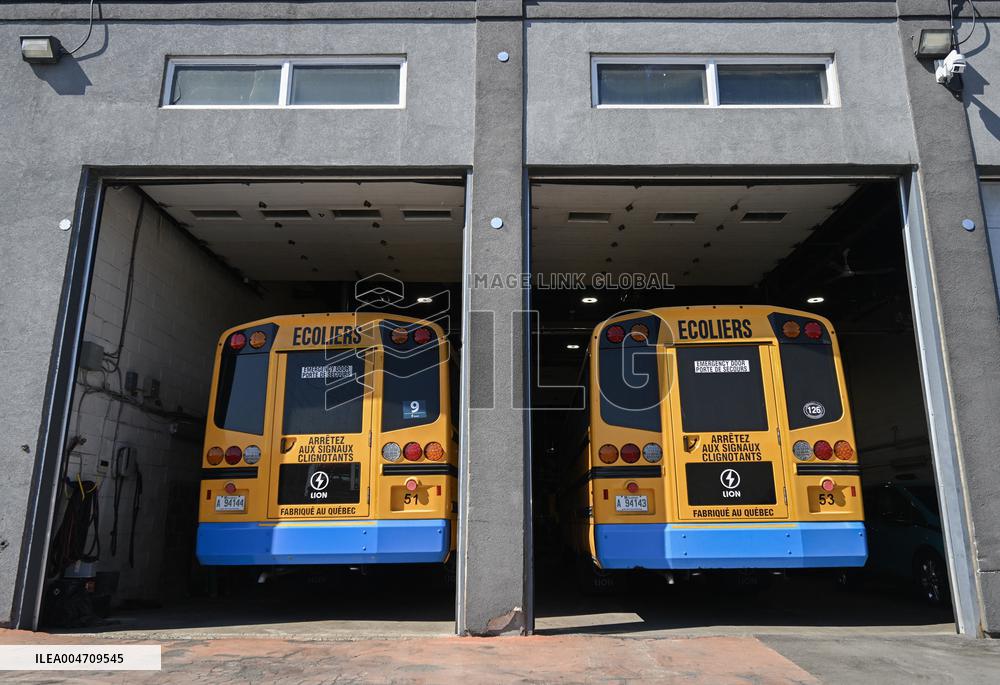 Electric School Bus - Montreal