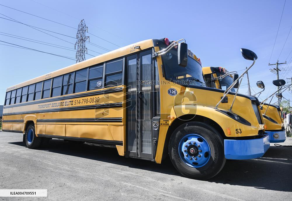 Electric School Bus - Montreal