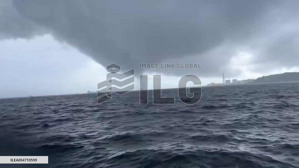 Japan: Waterspout Spotted Over Tokyo Bay