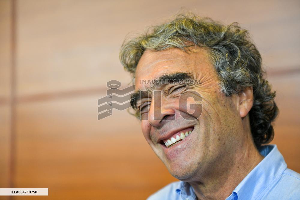 Pre-Presidential candidate Sergio Fajardo visits southern Colombia