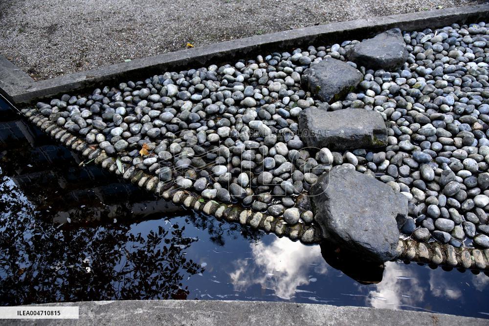 Japanese Garden Of Peace By Isamu Noguchi At Unesco in Paris