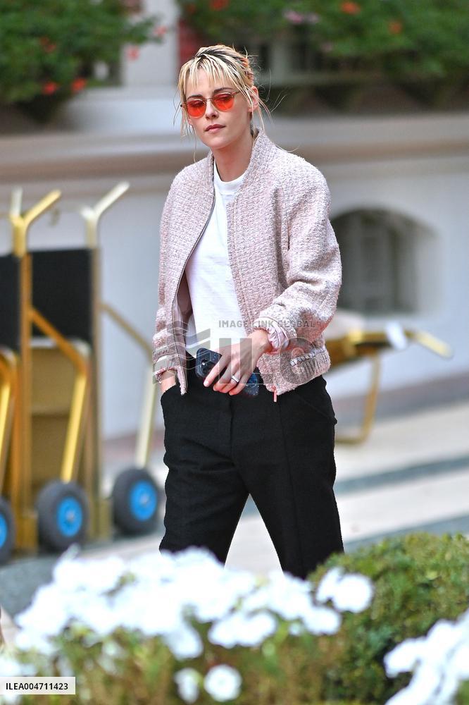 Exclusive. Kristen Stewart leaving the hotel Normandy - Deauville