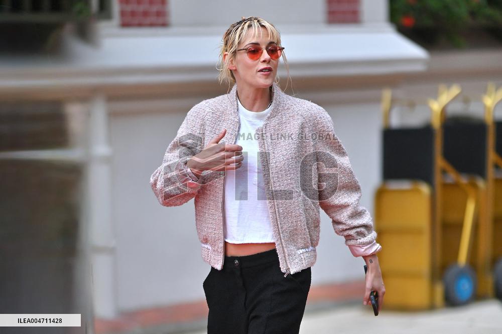 Exclusive. Kristen Stewart leaving the hotel Normandy - Deauville