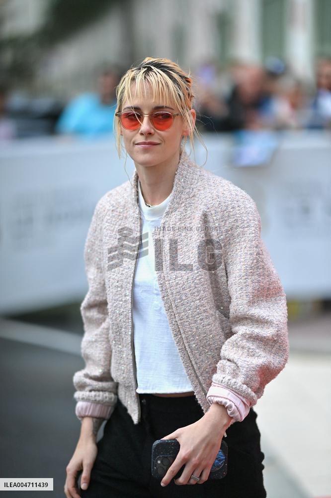 Exclusive. Kristen Stewart leaving the hotel Normandy - Deauville