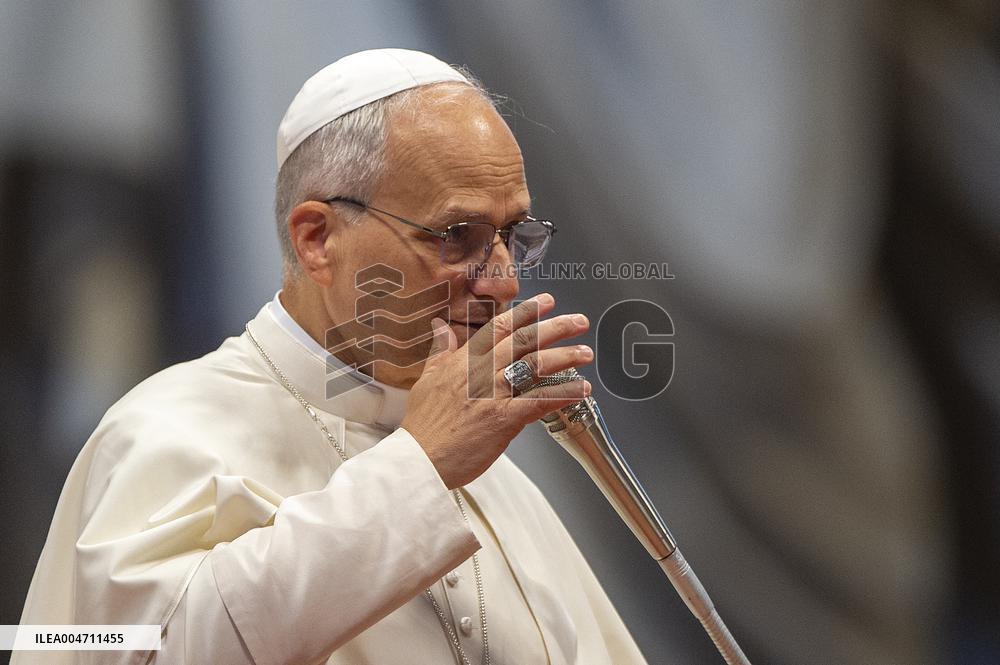 Pope Leo XIV addresses the pilgrims from the Dioceses of Umbria - Vatican
