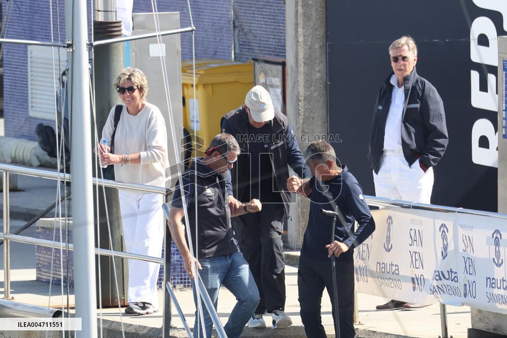 Don Juan Carlos Sails In Sanxenxo - Spain