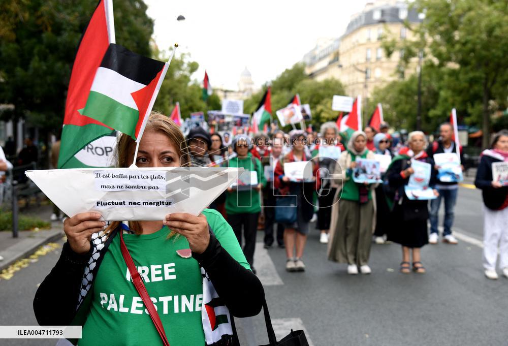 Demonstration In Support Of Palestine And Global Sumud Flotilla - Paris