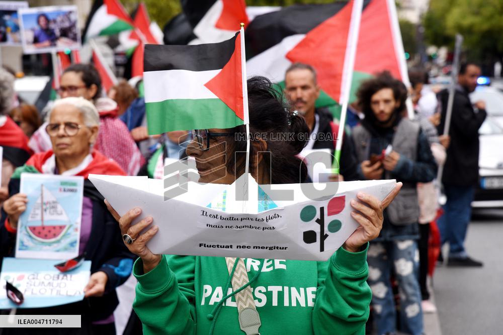 Demonstration In Support Of Palestine And Global Sumud Flotilla - Paris