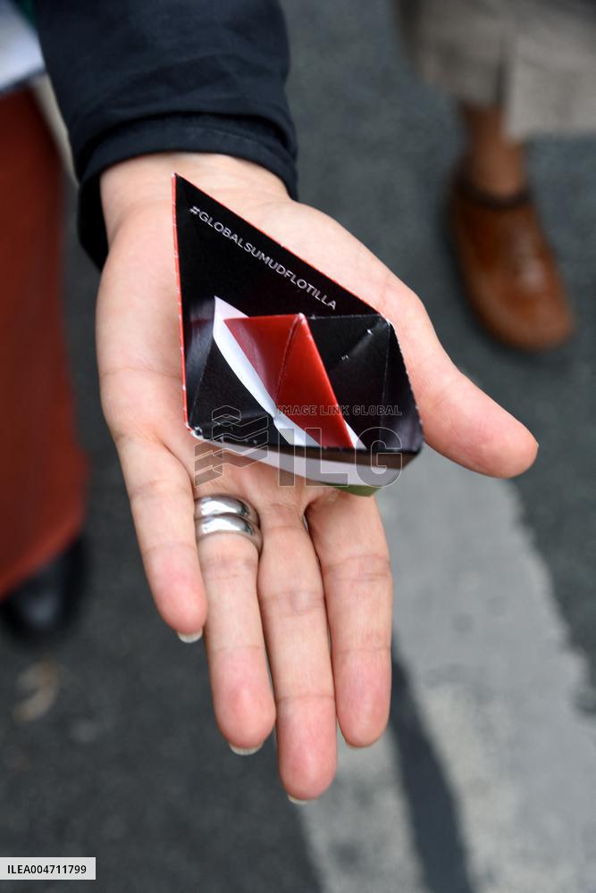 Demonstration In Support Of Palestine And Global Sumud Flotilla - Paris