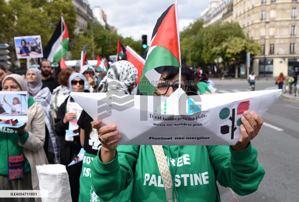 Demonstration In Support Of Palestine And Global Sumud Flotilla - Paris