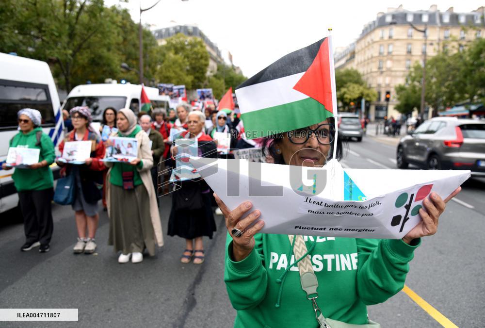 Demonstration In Support Of Palestine And Global Sumud Flotilla - Paris