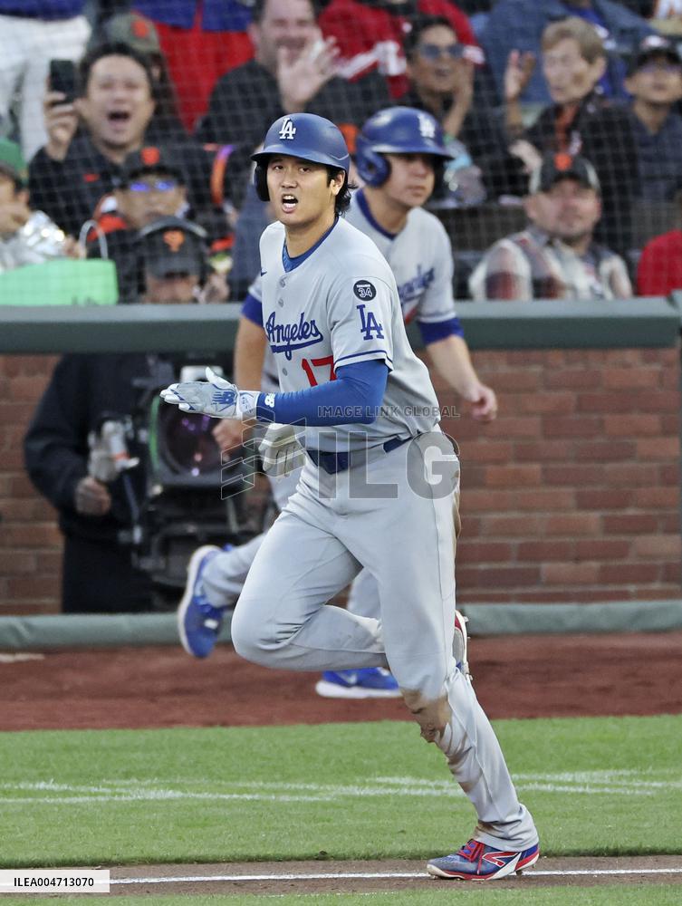 Baseball: Dodgers vs. Giants