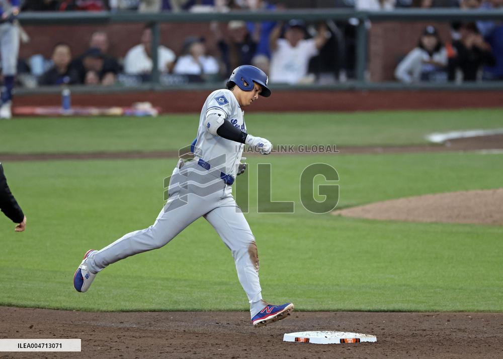 Baseball: Dodgers vs. Giants