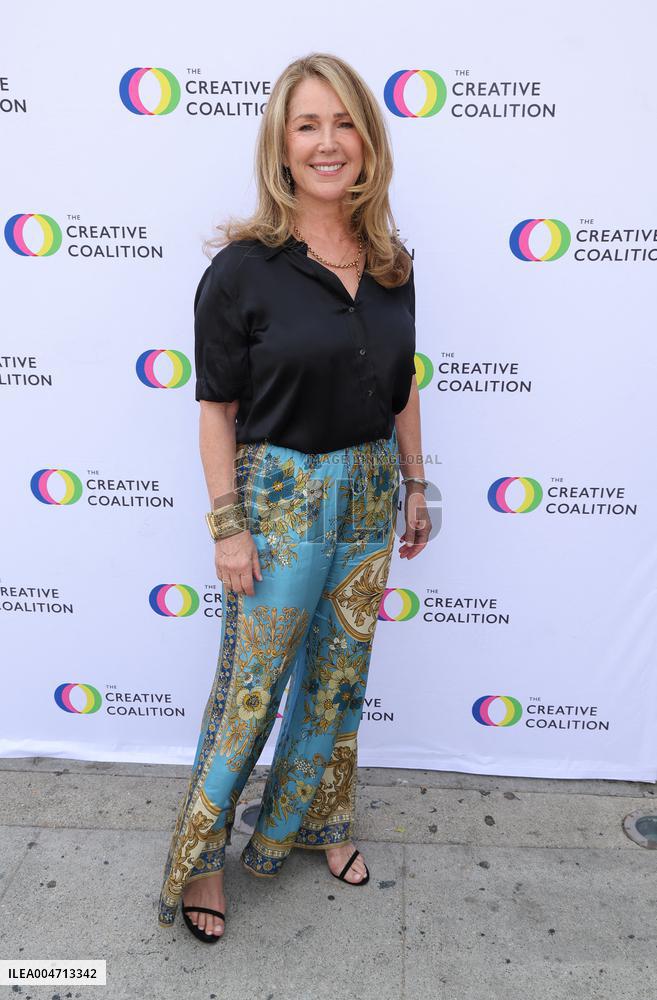 The Creative Coalition's 11th Annual Humanitarian Awards - LA