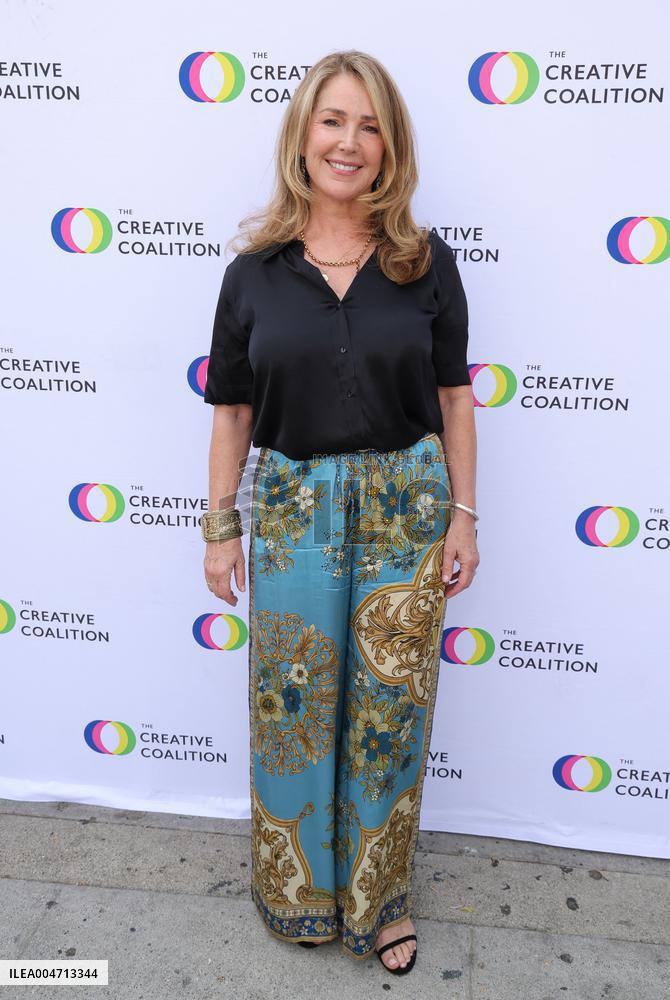 The Creative Coalition's 11th Annual Humanitarian Awards - LA