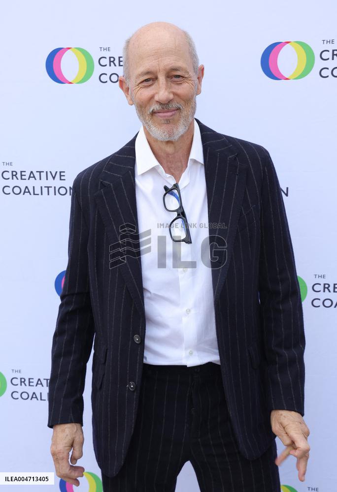 The Creative Coalition's 11th Annual Humanitarian Awards - LA