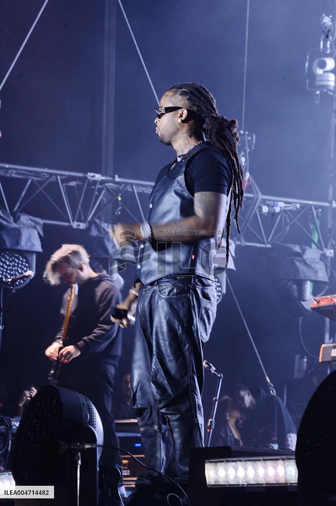 Kalash on stage at the Fete De L‘Humanite 2025 - Bretigny sur Orge