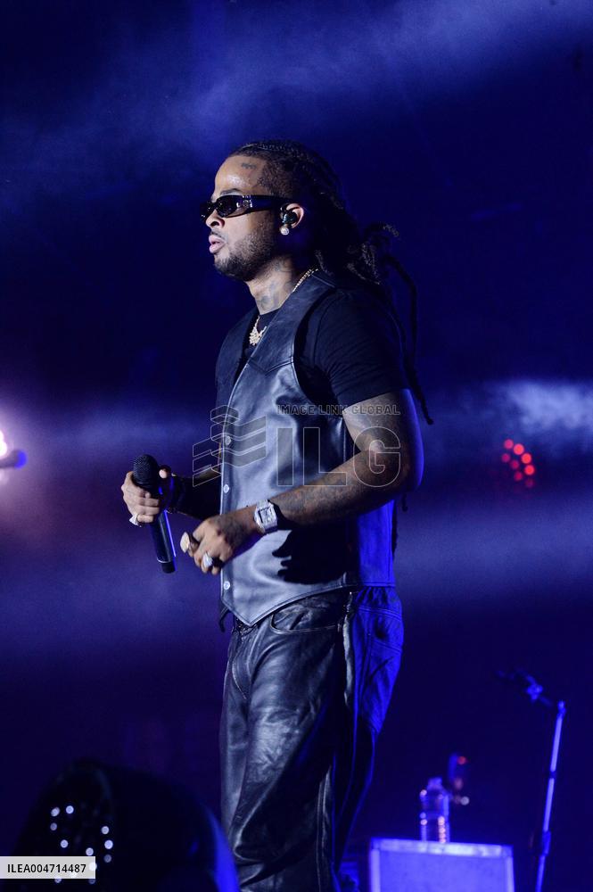 Kalash on stage at the Fete De L‘Humanite 2025 - Bretigny sur Orge