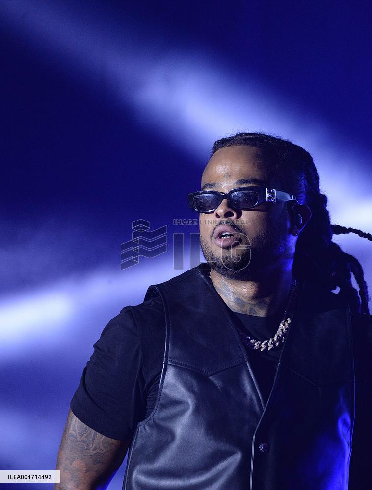 Kalash on stage at the Fete De L‘Humanite 2025 - Bretigny sur Orge