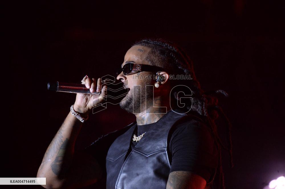 Kalash on stage at the Fete De L‘Humanite 2025 - Bretigny sur Orge