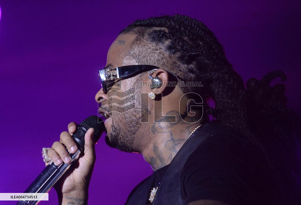 Kalash on stage at the Fete De L‘Humanite 2025 - Bretigny sur Orge