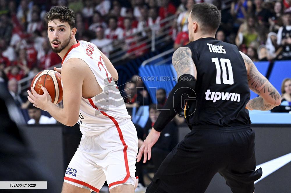 Koripallo: Miesten EM-kilpailut