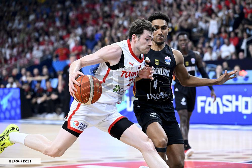 Koripallo: Miesten EM-kilpailut