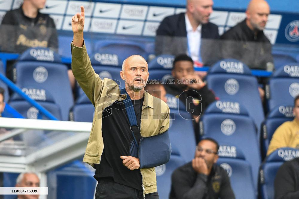 Luis Enrique At PSG v RC Lens - Paris