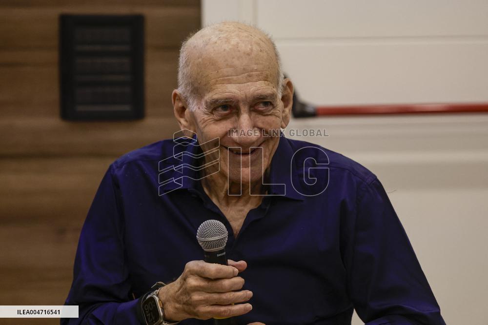 Ehud Olmert At Falafel And Democracy Conference - Naples