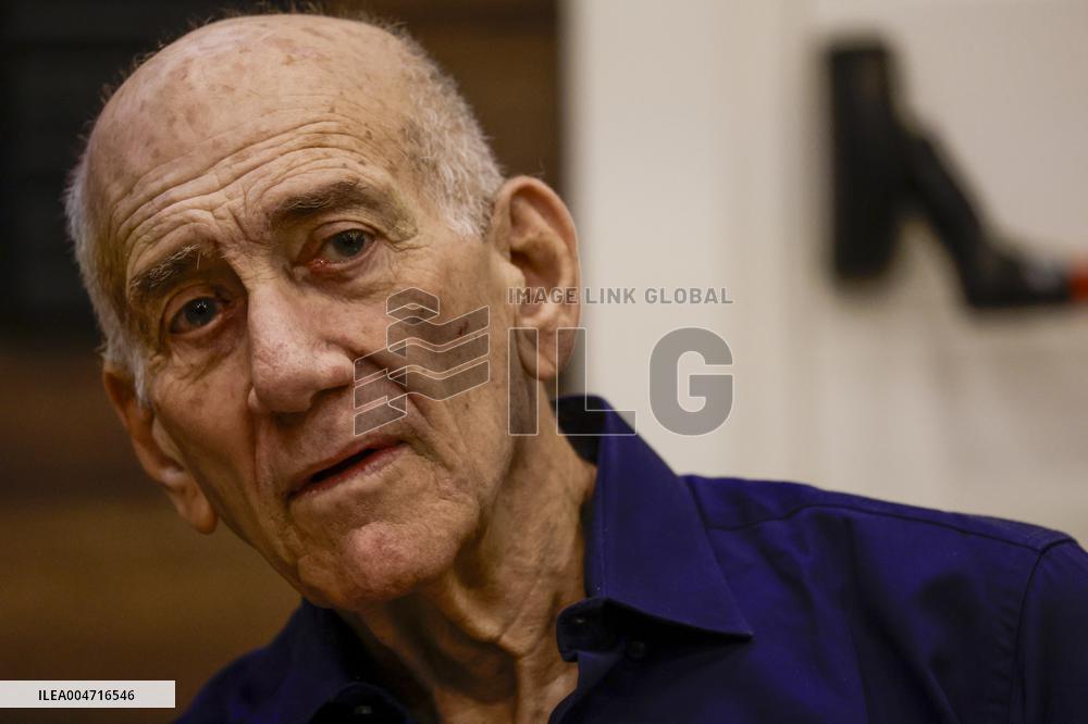 Ehud Olmert At Falafel And Democracy Conference - Naples