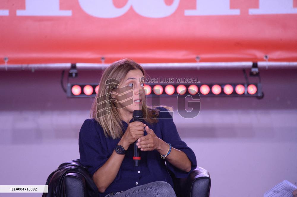 Fete Du L Humanite In Bretigny Sur Orge