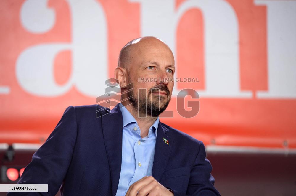 Fete Du L Humanite In Bretigny Sur Orge