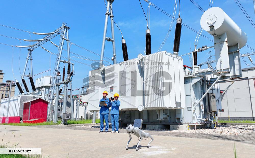 5G Quadruped Intelligent Inspection Robot