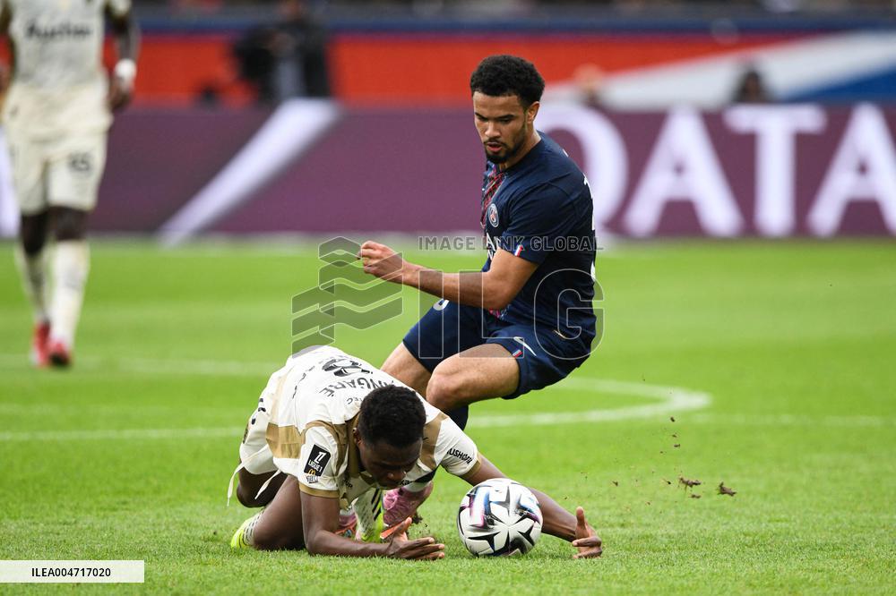 Ligue 1 McDonald's - PSG vs Lens Match