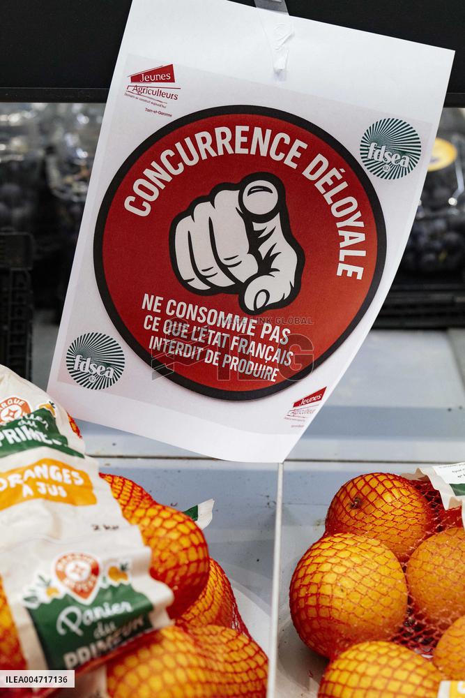 Farmers Protest in Supermarkets - France
