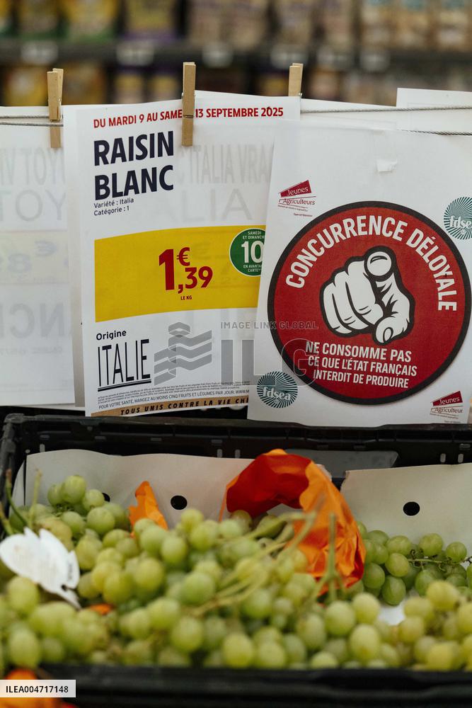 Farmers Protest in Supermarkets - France