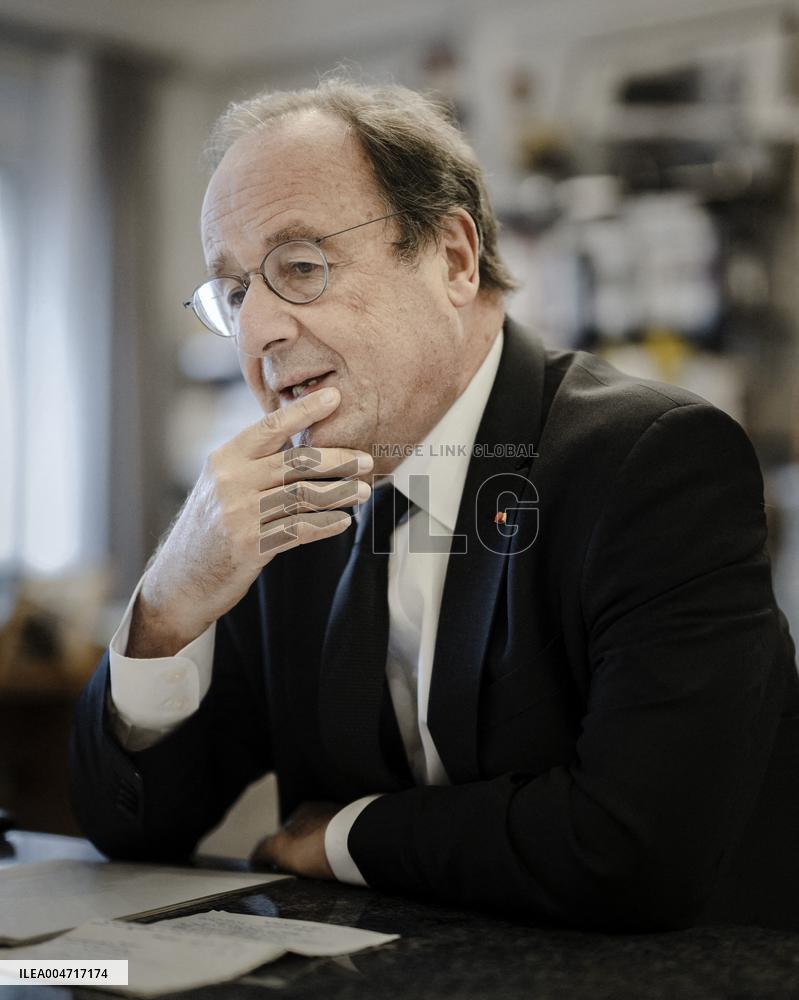 François Hollande during an interview with Le Figaro - Paris