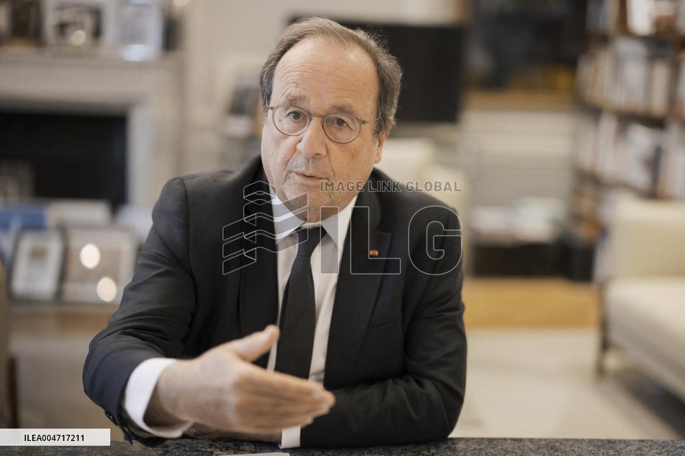 François Hollande during an interview with Le Figaro - Paris