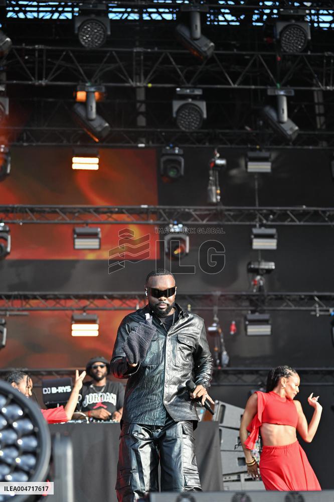 Concert At Fete de l'Humanite - Bretigny Sur Orge