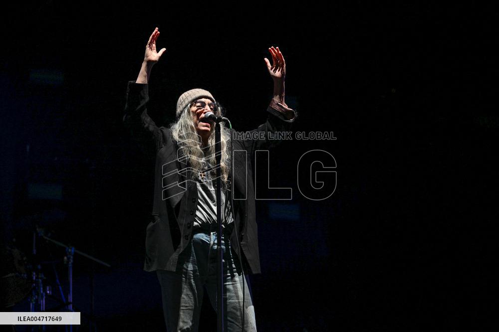 Concert At Fete de l'Humanite - Bretigny Sur Orge