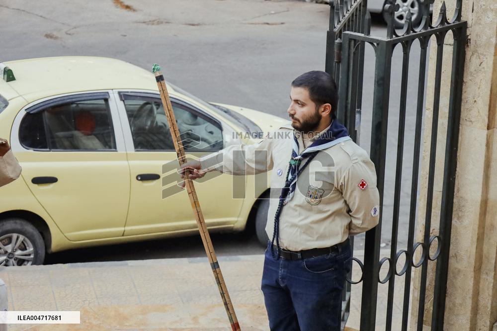 Aleppo Christians Mark Feast of the Cross