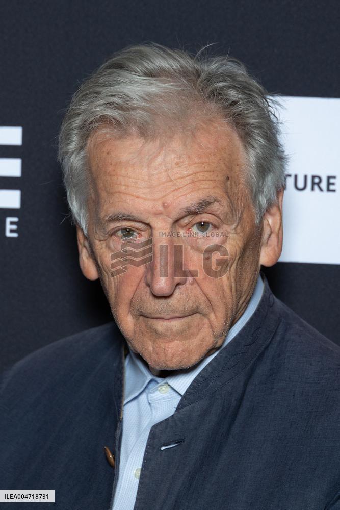 La Tour de glace Paris Film Premiere