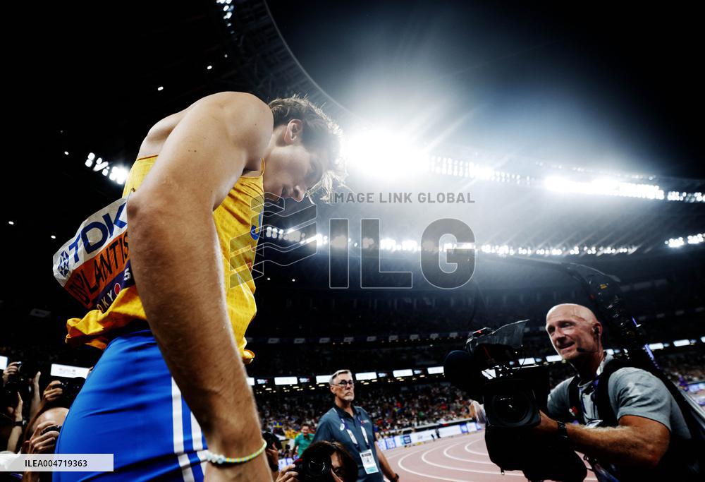 Duplantis Breaks World Pole Vault Record - Tokyo