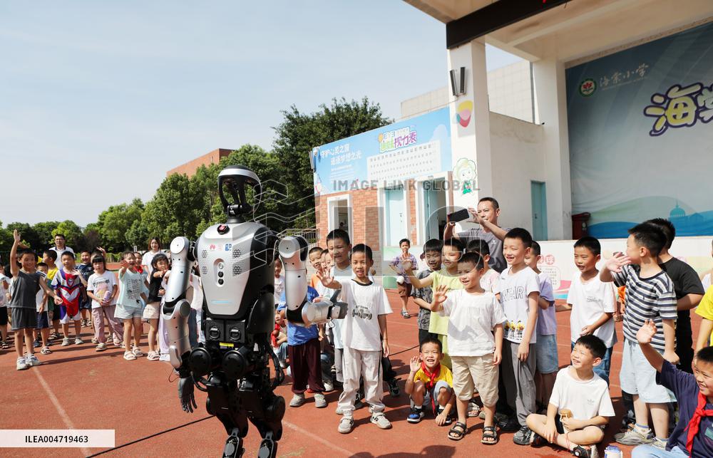 Primary School Science Popularization Education