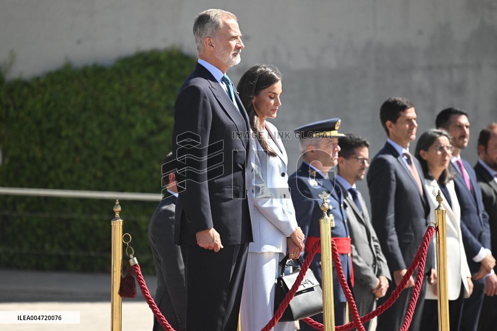 King Felipe VI and Queen Letizia Head To Egypt - Madrid