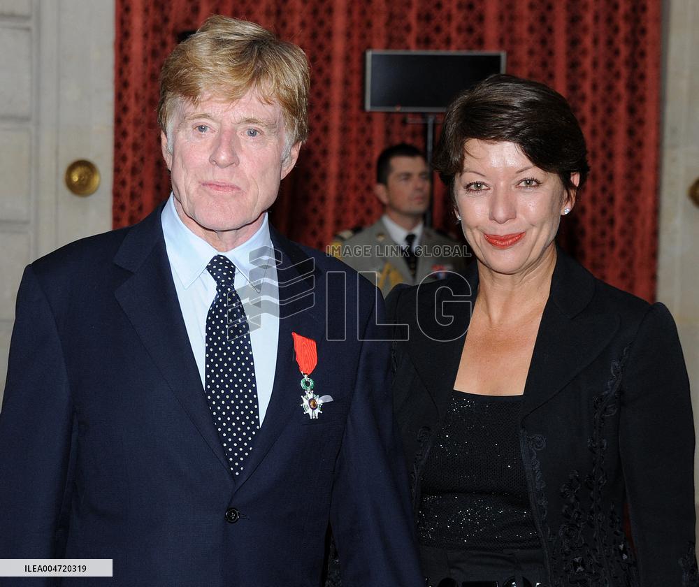 Robert Redford Dead at 89