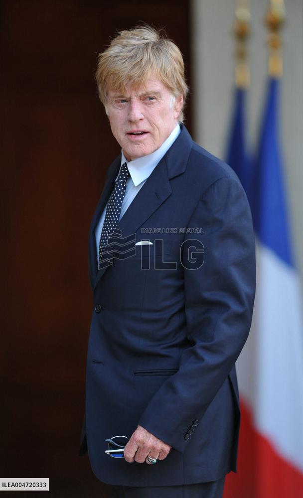 Robert Redford Dead at 89