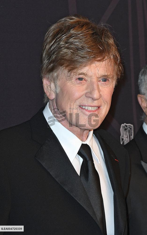 Robert Redford Dead at 89